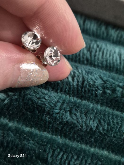 Cercei swarovski.