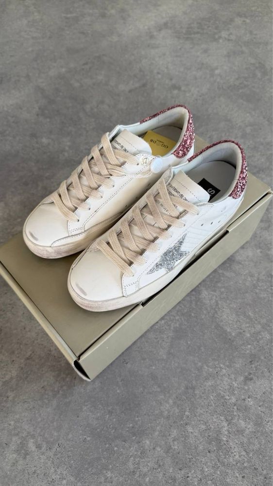 Adidasi Golden Goose Noi din piele  !!! Marimi 36/40 !!!