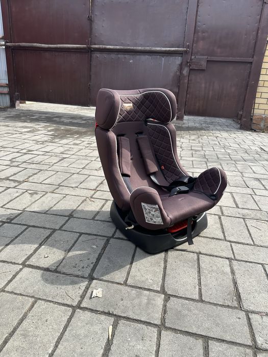 Детское кресло.В идеальном состоянии. Пользовались 2 раза.