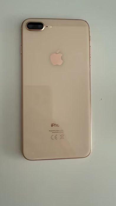iPhone 8 Plus 256 ГБ памяти идеальном состоянии срочно