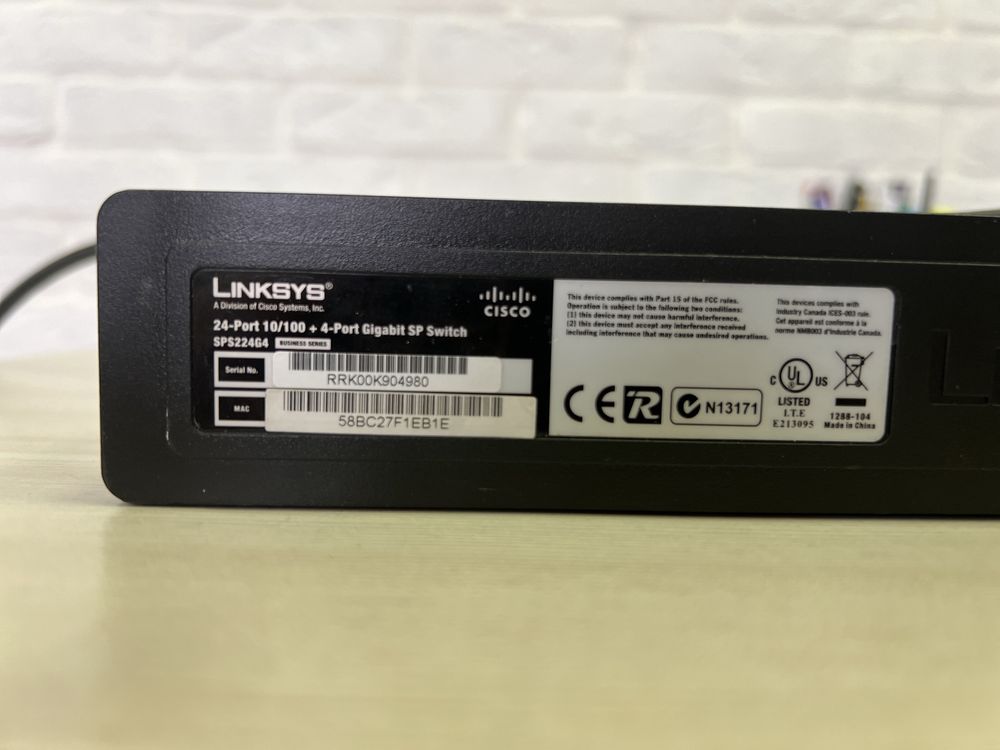 Коммутатор Cisco SPS224G4