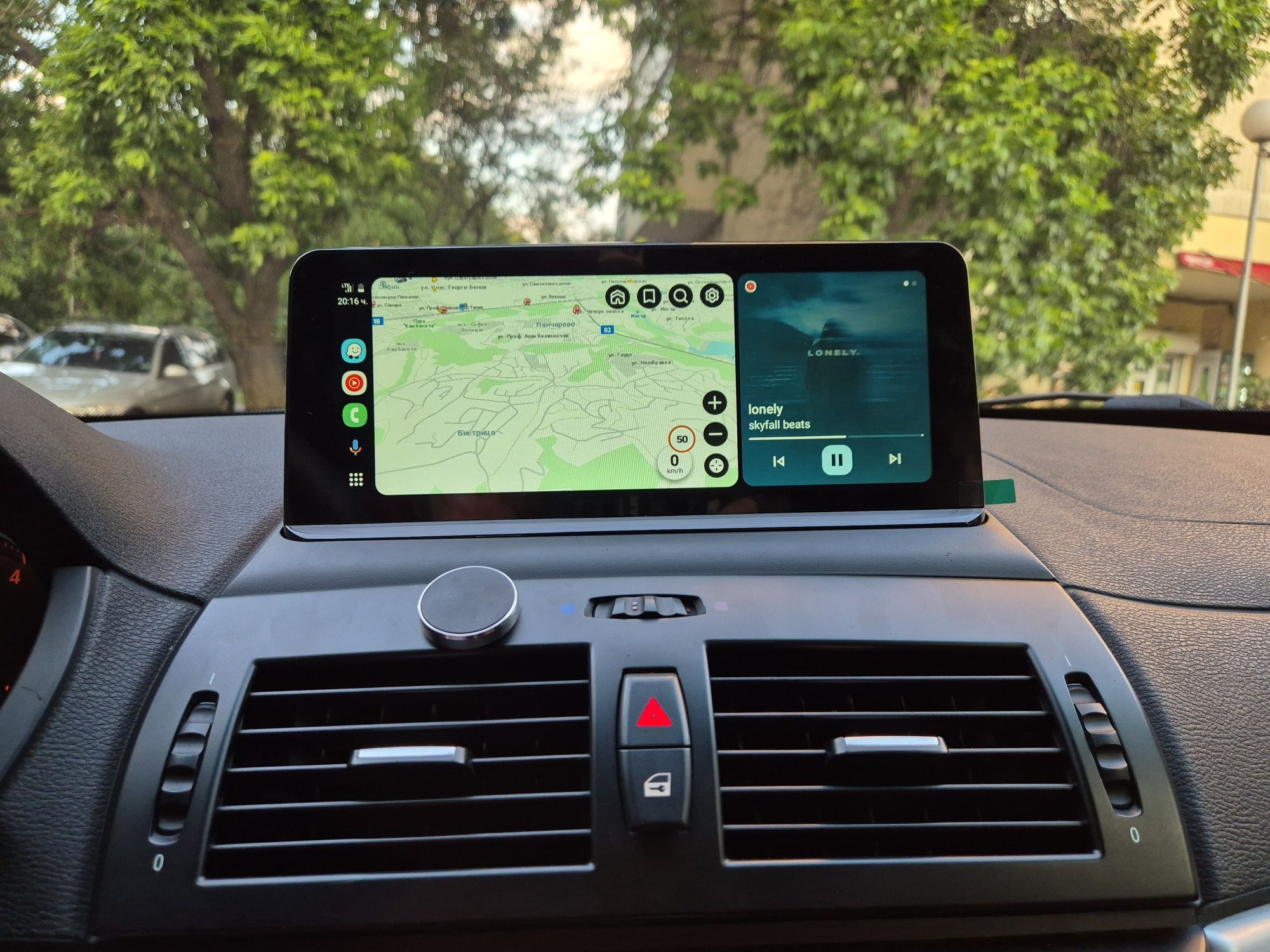 Актуализация на навигационни карти, монтаж на ANDROID и CarPlay модули