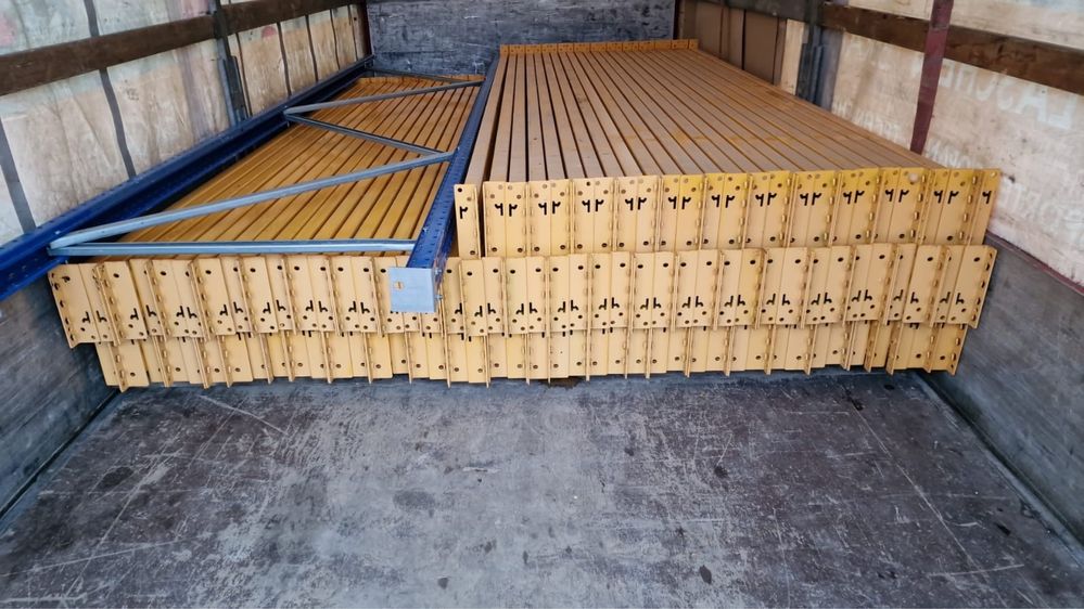 Rafturi metalice