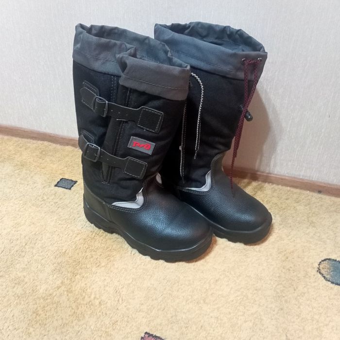 Зимнии рабочии сапоги, 41  размер