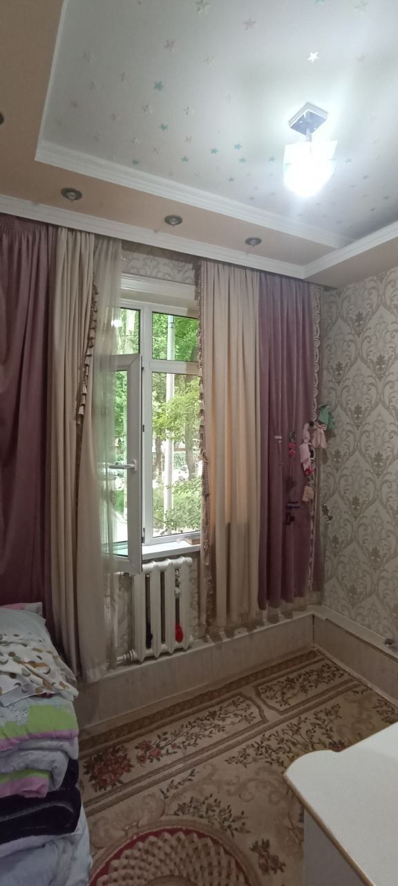 Продажа Срочно Чиланзар 3  2/2/4 разделка за Макро.