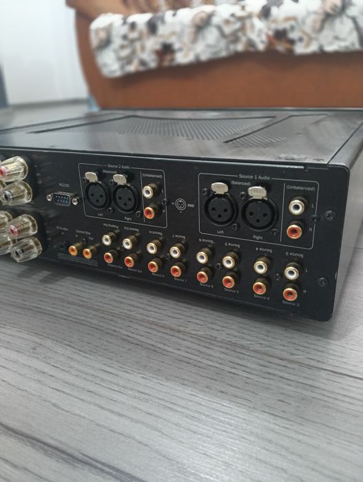 Amplificator Cambridge azur 851 A