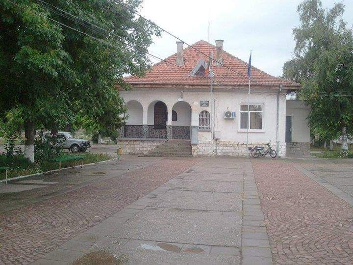 Продавам къща!!! с.Шишманци