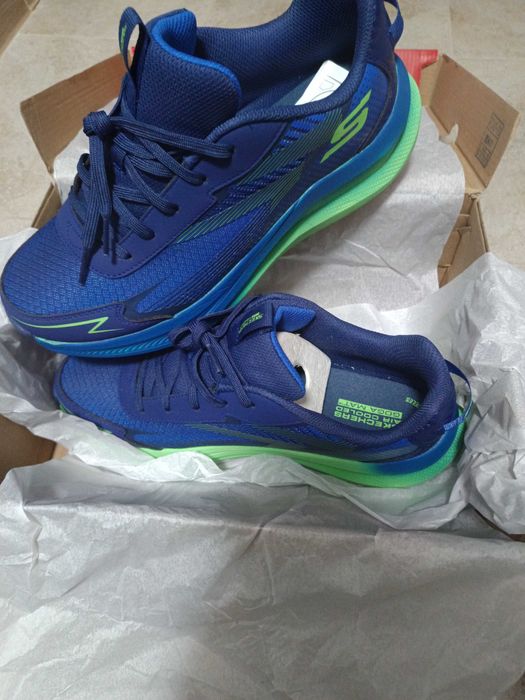 Маратонки Skechers, размер 41,