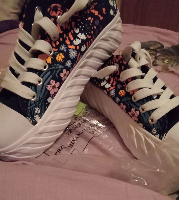 Tenesi Talpa groasa ,Dama Marime 37 Nou