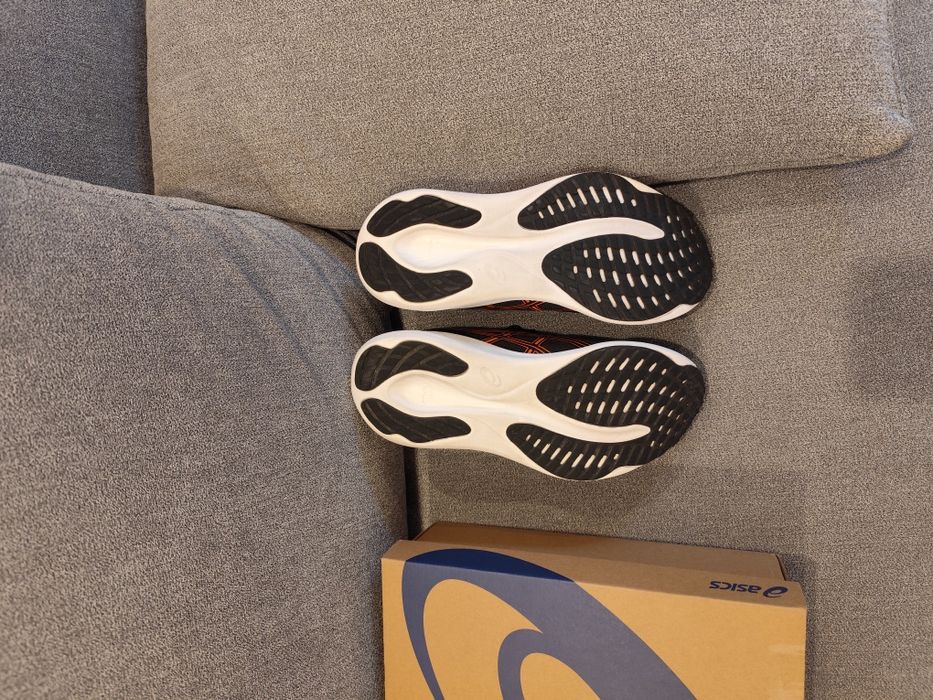 Pantofi sport alergare bărbați. Asics gel pulse 16, nu Hoka, Nike
