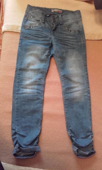 vand pantaloni fetite