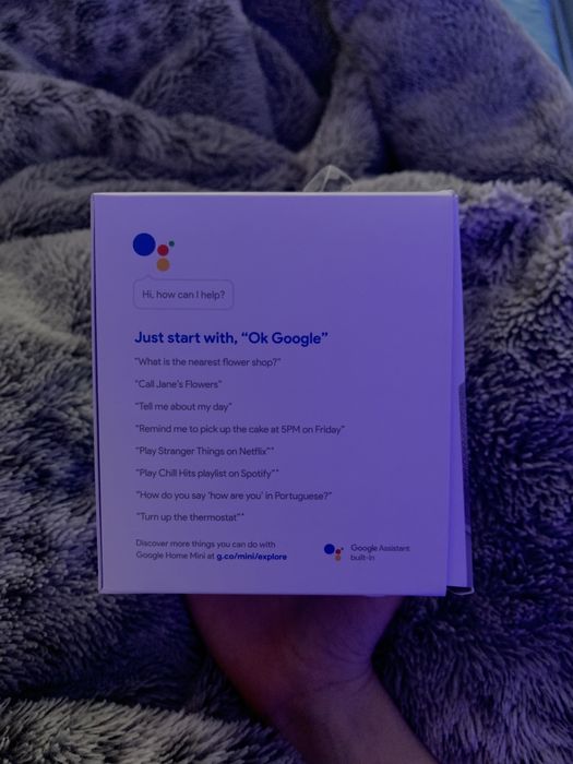 Google Home Mini - Asistent Inteligent