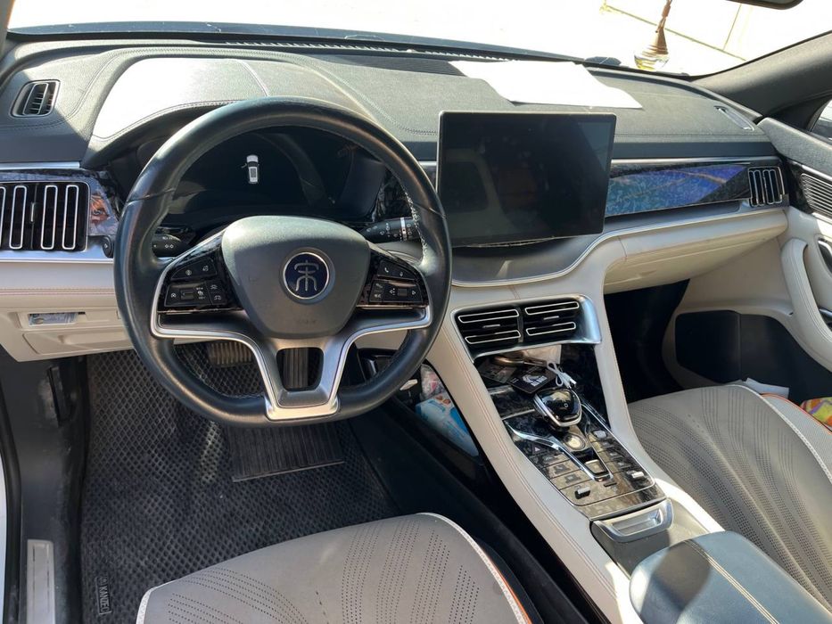 Продам срочно BYD SONG PLUS