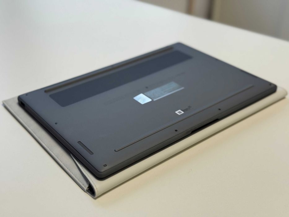 Laptop ASUS Zenbook UX3407RA, procesor Snapdragon® X Elite X1E 78 100