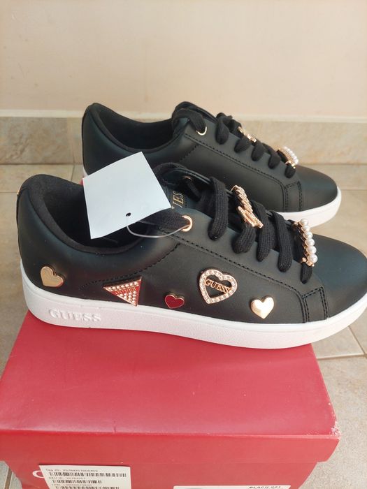 Дамски сникърси Guess