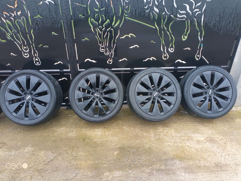 Jante 5×112 R18 cu cauciucuri ramflet