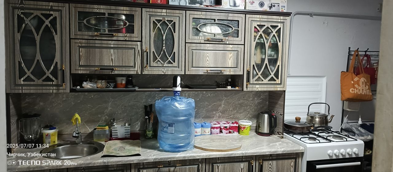 2xonali uy sotiladi srochniy obshiyjitiyada