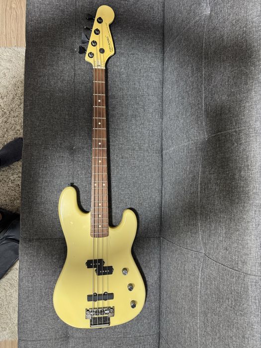 Бас гитара Fernandes, precision bass