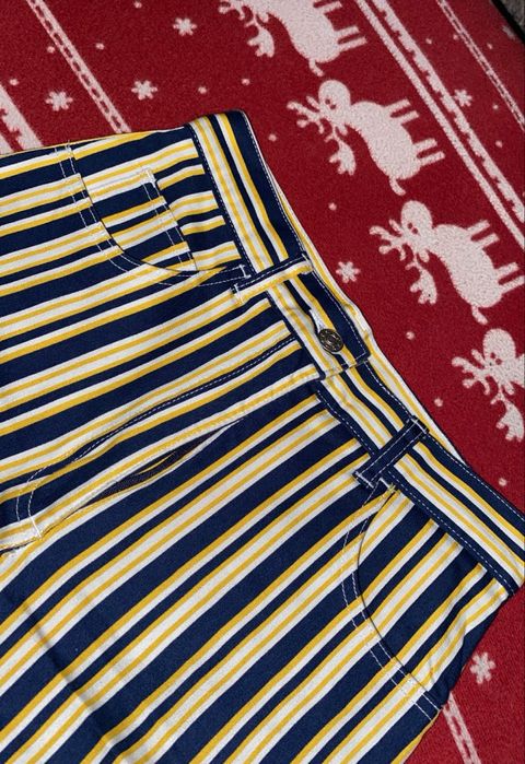 Pantaloni in dungi, talie inalta, marime 36