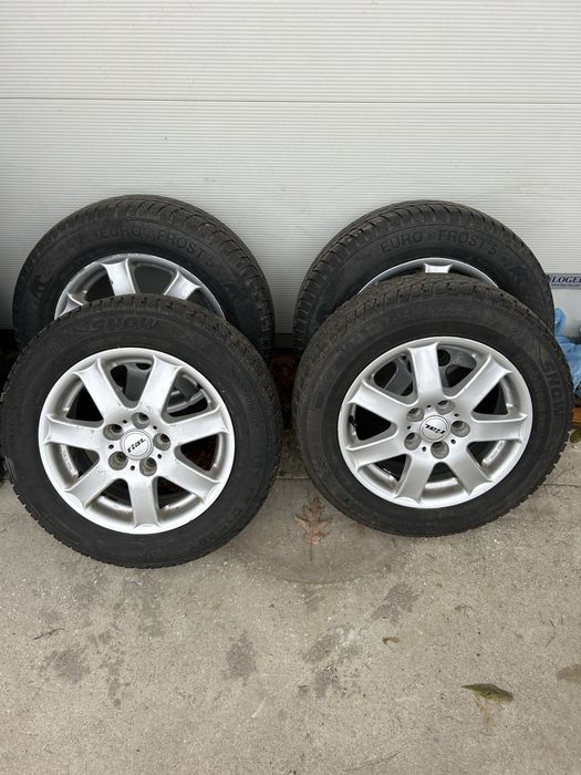 Зимни гуми с джанти (5x112)