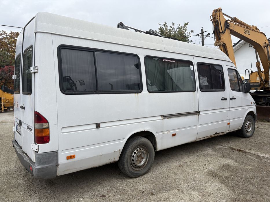 Mercedes Sprinter/locuri(14+1)
