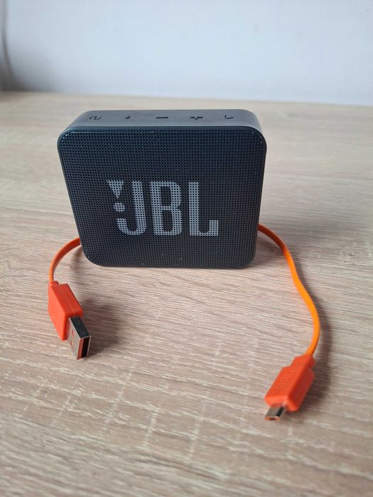 Boxă JBL GO Essential