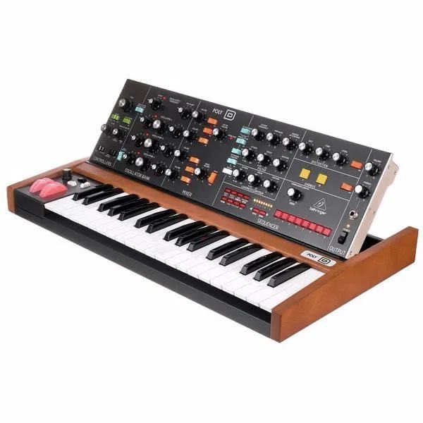 Behringer Poly d Синтезатор