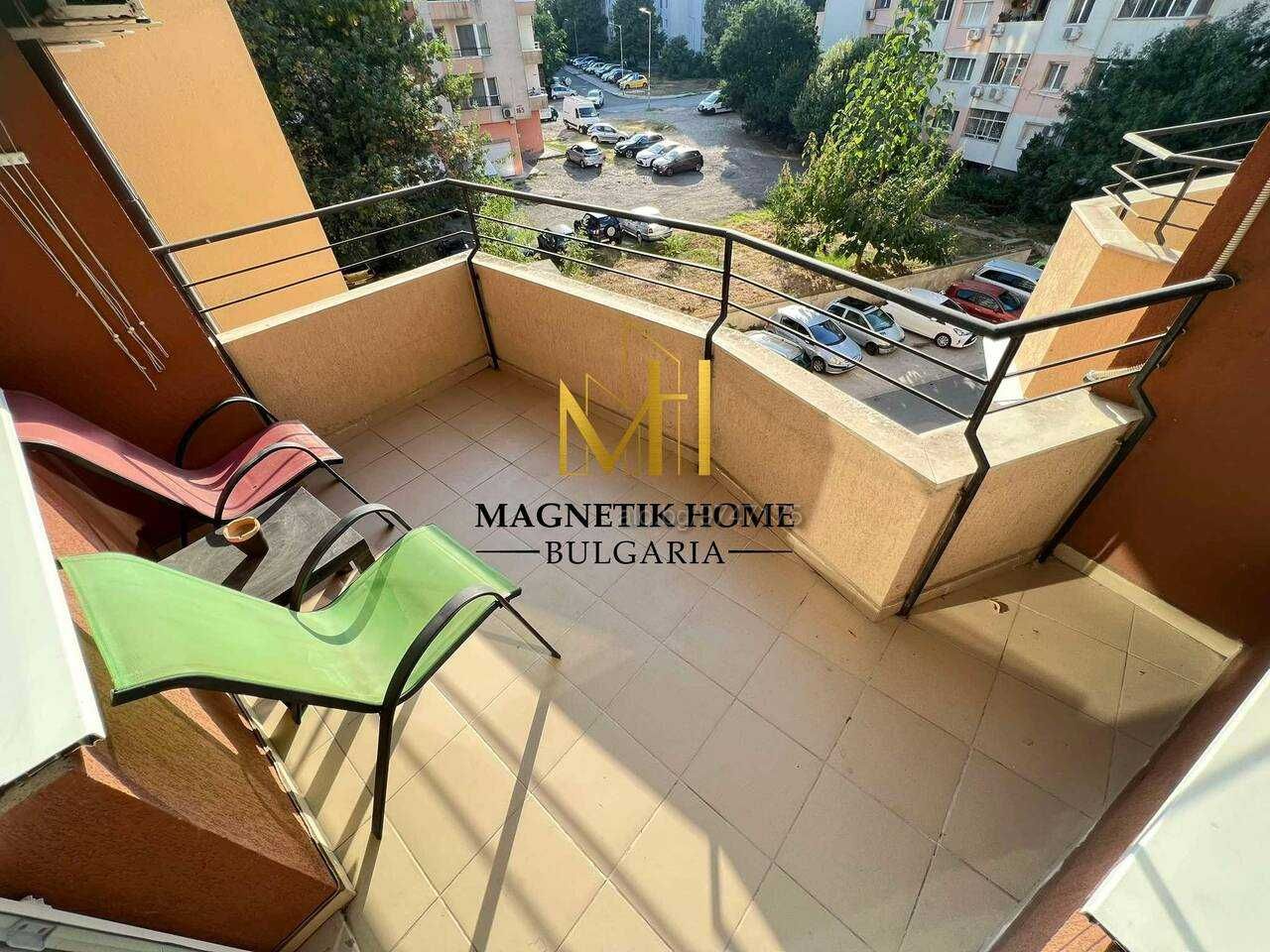 Дава се под наем Двустаен апартамент в Бургас, Изгрев - 60 кв.м за 382.5 € - Снимка #1