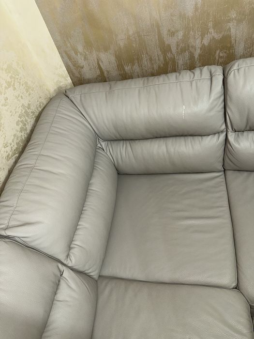 Coltar bej mână dreapta cu mici defecte estetice