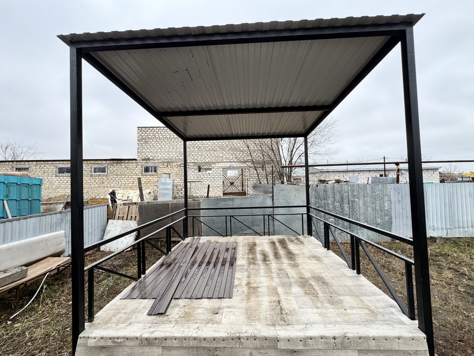 Срочно продам топчан