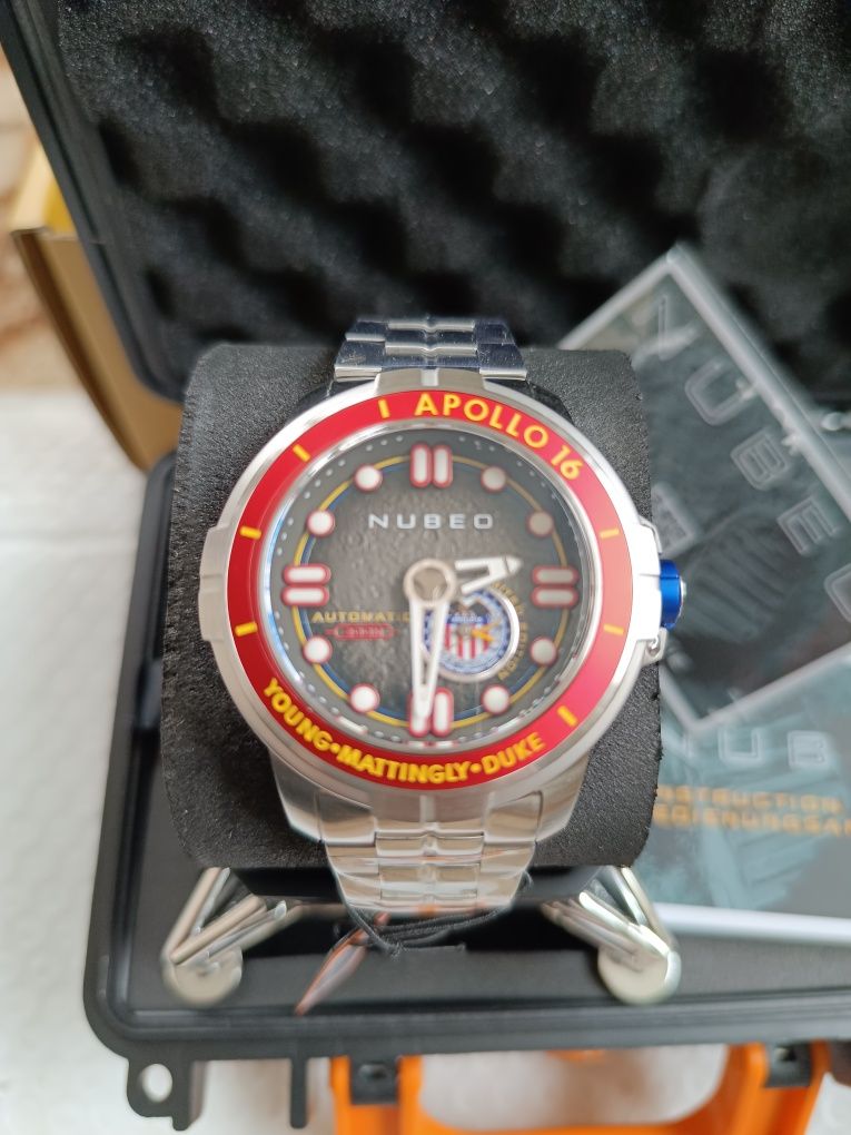 Часовник Nubeo apollo
