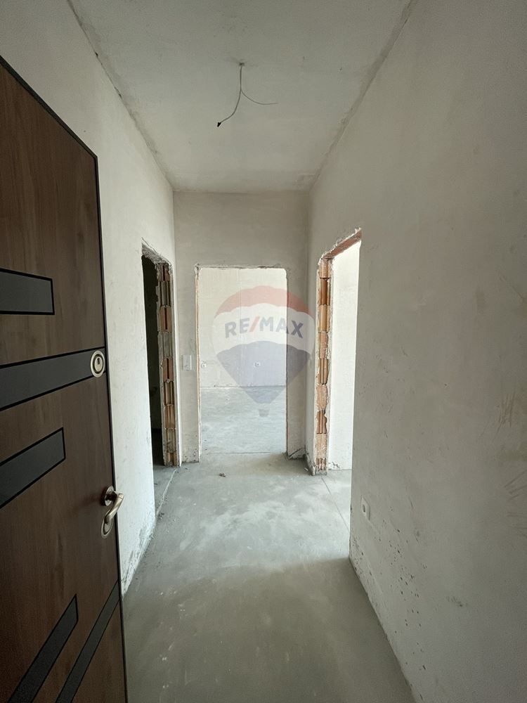 Продава се Двустаен апартамент в Варна, Аспарухово - 60 кв.м за 1492 €/кв.м - Снимка #6