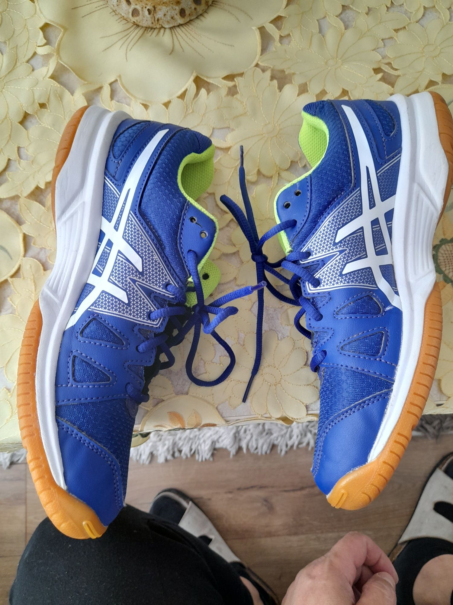 Adidasi Asics nr 39 stare Foarte Buna