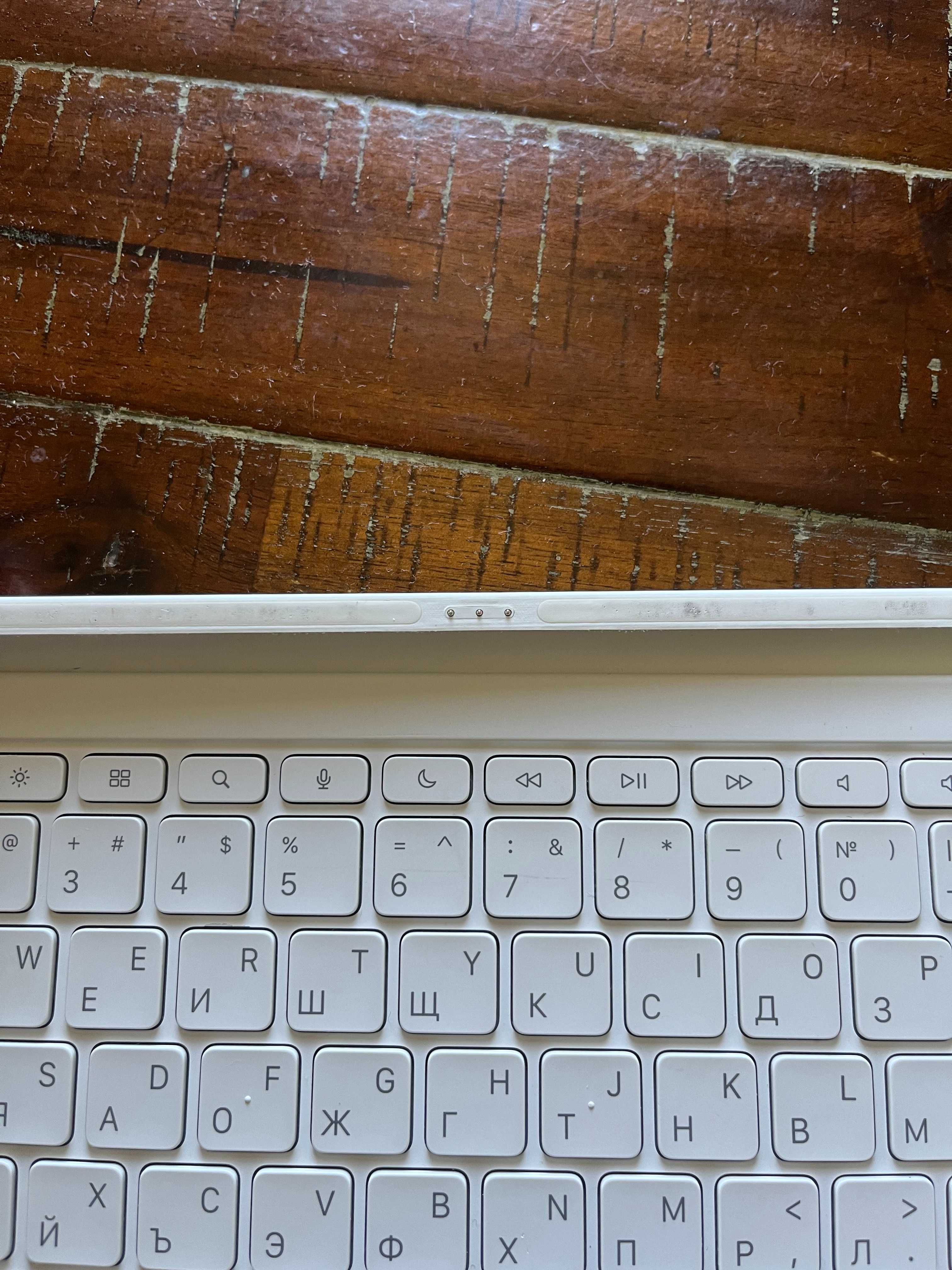Клавиатура за Ipad  Magic keyboard folio