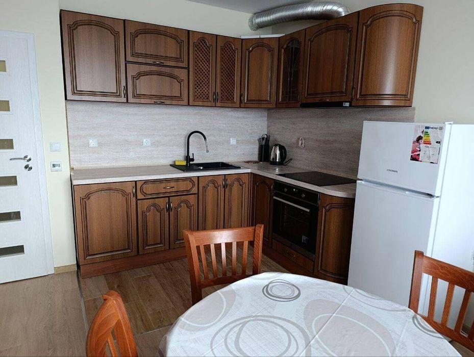 Двустаен, под наем, ж.к Хоризонт с вкл. паркомясто