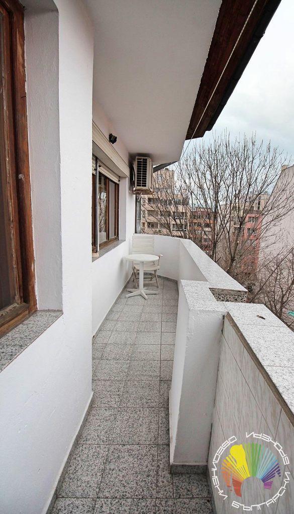 Дава се под наем Тристаен апартамент в Бургас, Лазур - 100 кв.м за 459 € - Снимка #6