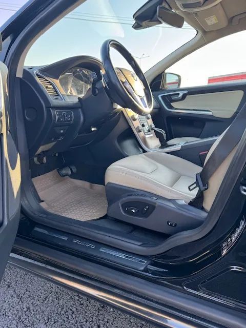 Volvo XC 60 Volvo XC 60 D3 piele crem