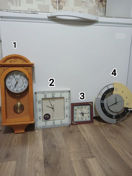 Продам часы настенные