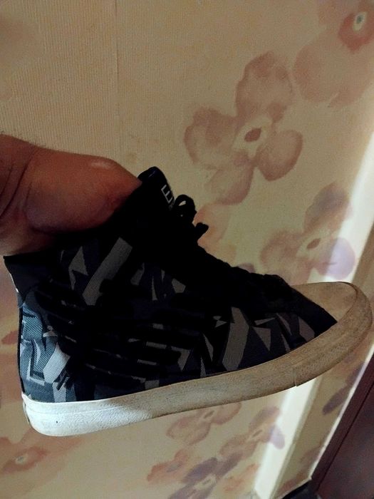 Кецове Armani 80 lv