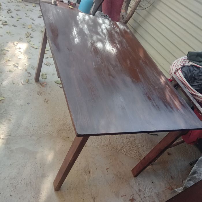 Хархил мебеллар сотилади