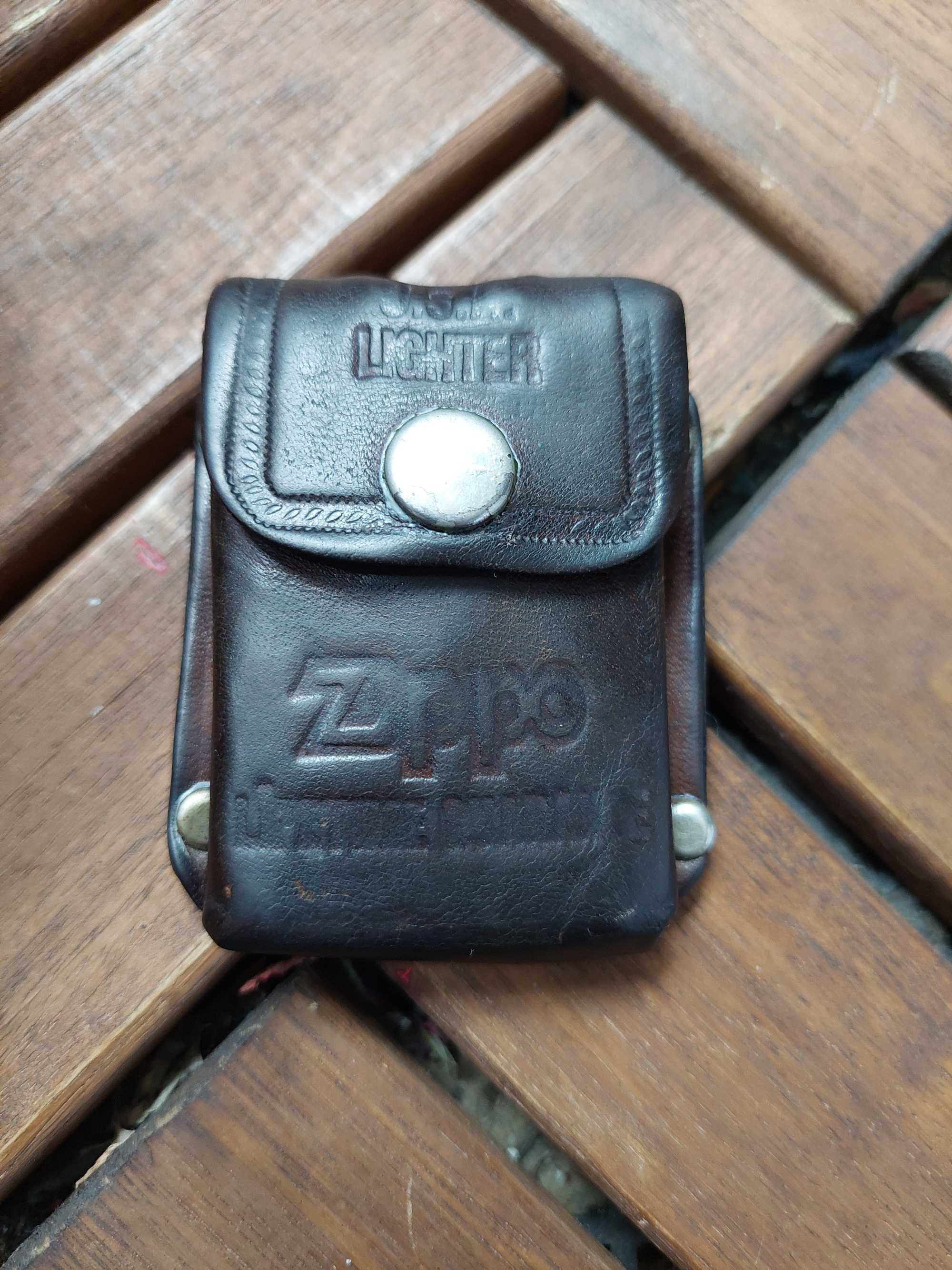 Калъфче Zippo за колан