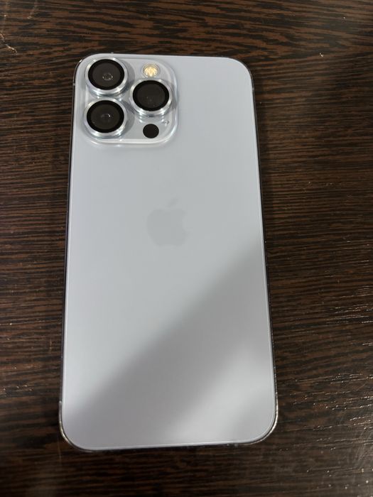 Продам Iphone 13Pro 512 gb в хорошем состоянии