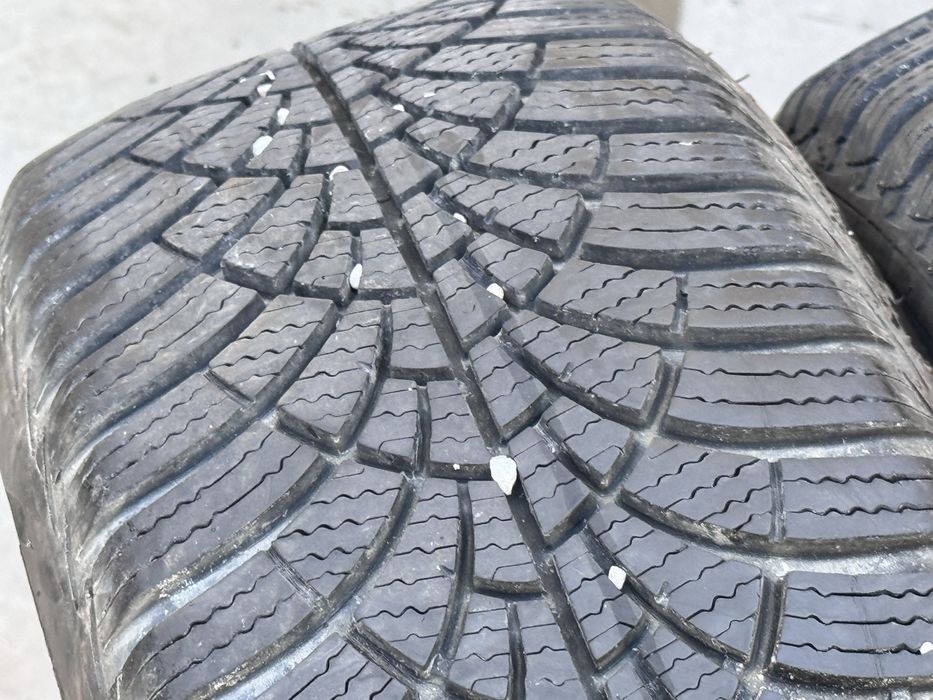 185/55/R15 Goodiyear UltraGrip9 4бр зимни dot4216