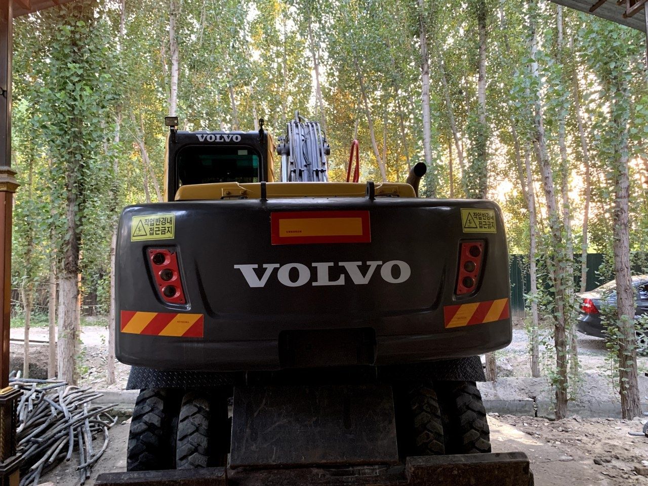 Volvo 145 yili 2011
