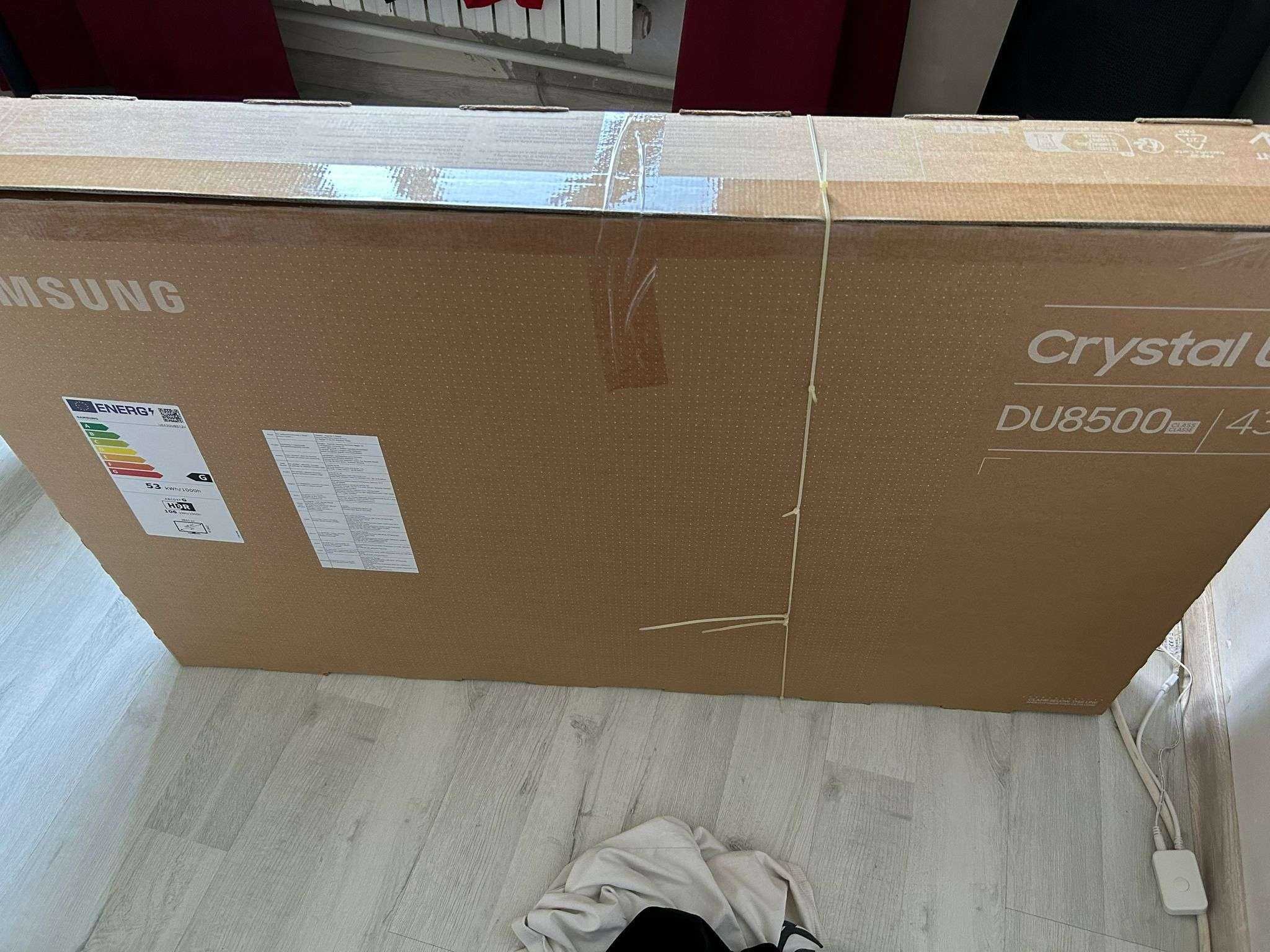 Televizor Samsung DU8500 108cm
