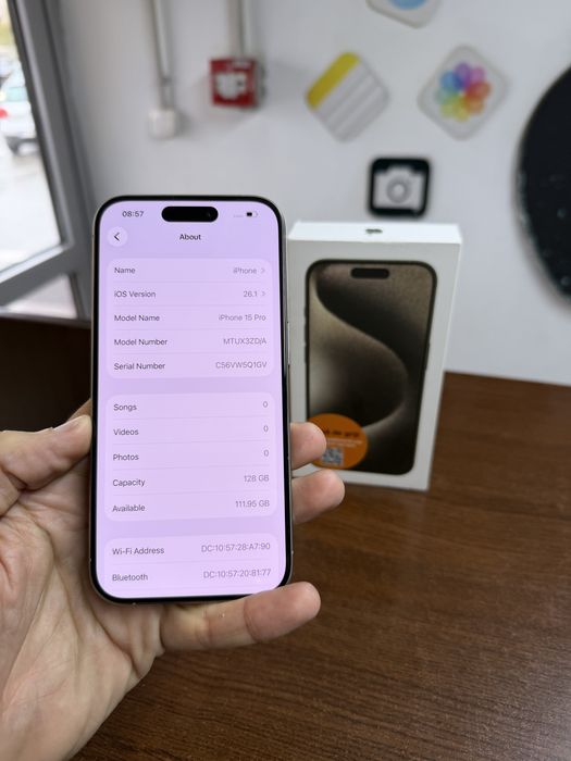 Vand Iphone 15 Pro 128Gb full box