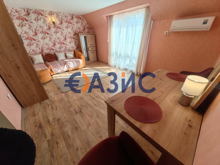 Продава се Едностаен апартамент в Несебър - 50 кв.м за 1260 €/кв.м - Снимка #7