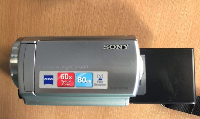 Camera video Sony DCR-SR58, argintiu