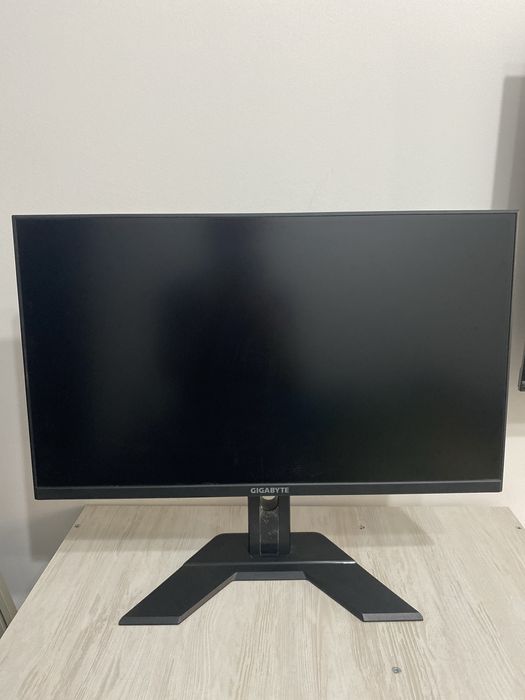 Монитор 27" GIGABYTE GS27F черный