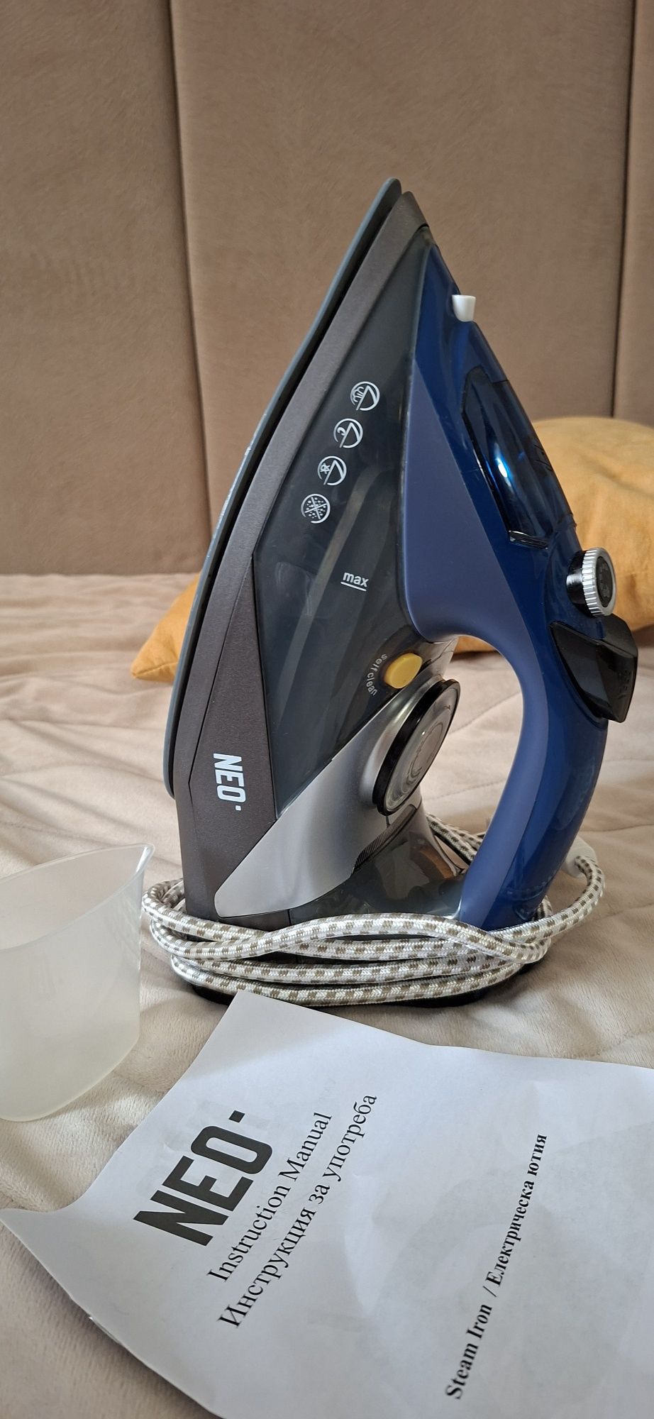 Ютия Neo Si-2262, 2200W